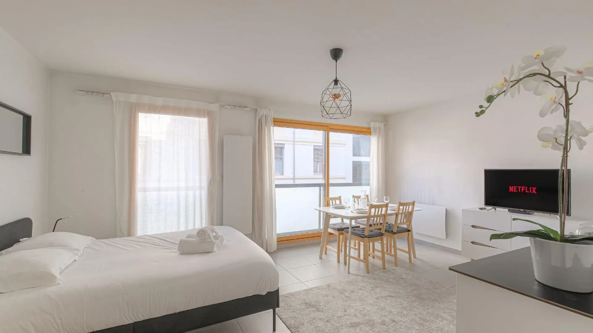 Cosy Avec Parking Proche Brotteaux Apartment Lyon France