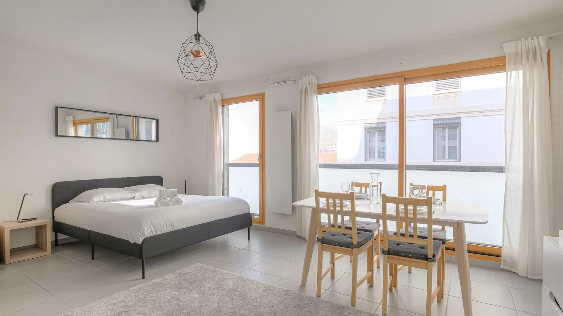 Cosy Avec Parking Proche Brotteaux Apartment Lyon